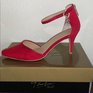 Women’s high heels